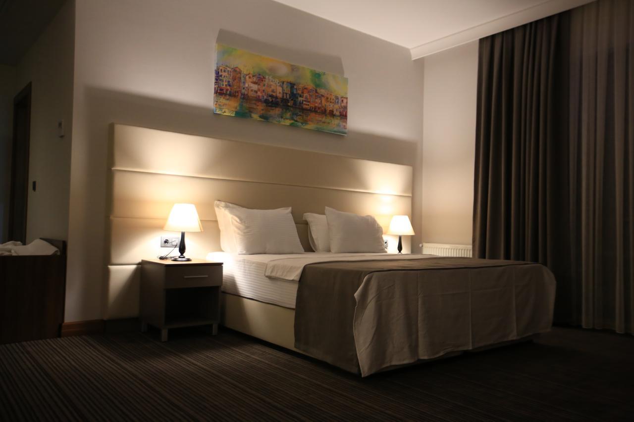 Familya Otel Erbaa Ngoại thất bức ảnh